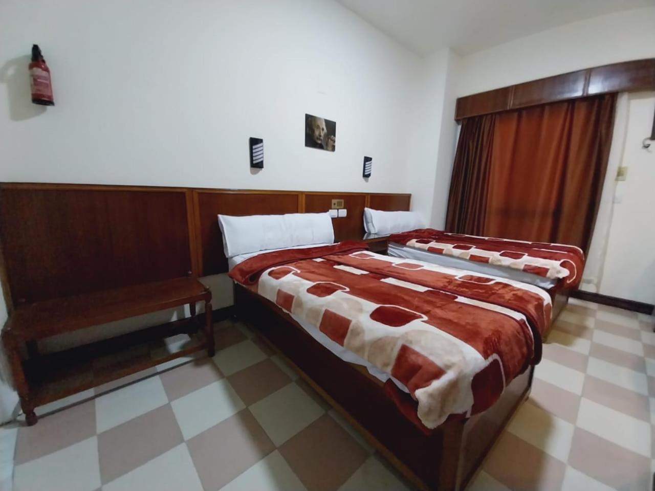 Merry Land Hotel & Roof Top Nile Restaurant Λούξορ Εξωτερικό φωτογραφία