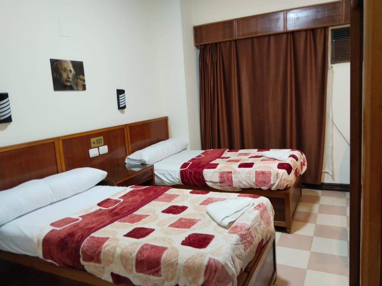 Merry Land Hotel & Roof Top Nile Restaurant Λούξορ Εξωτερικό φωτογραφία