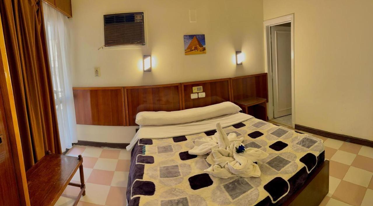 Merry Land Hotel & Roof Top Nile Restaurant Λούξορ Εξωτερικό φωτογραφία