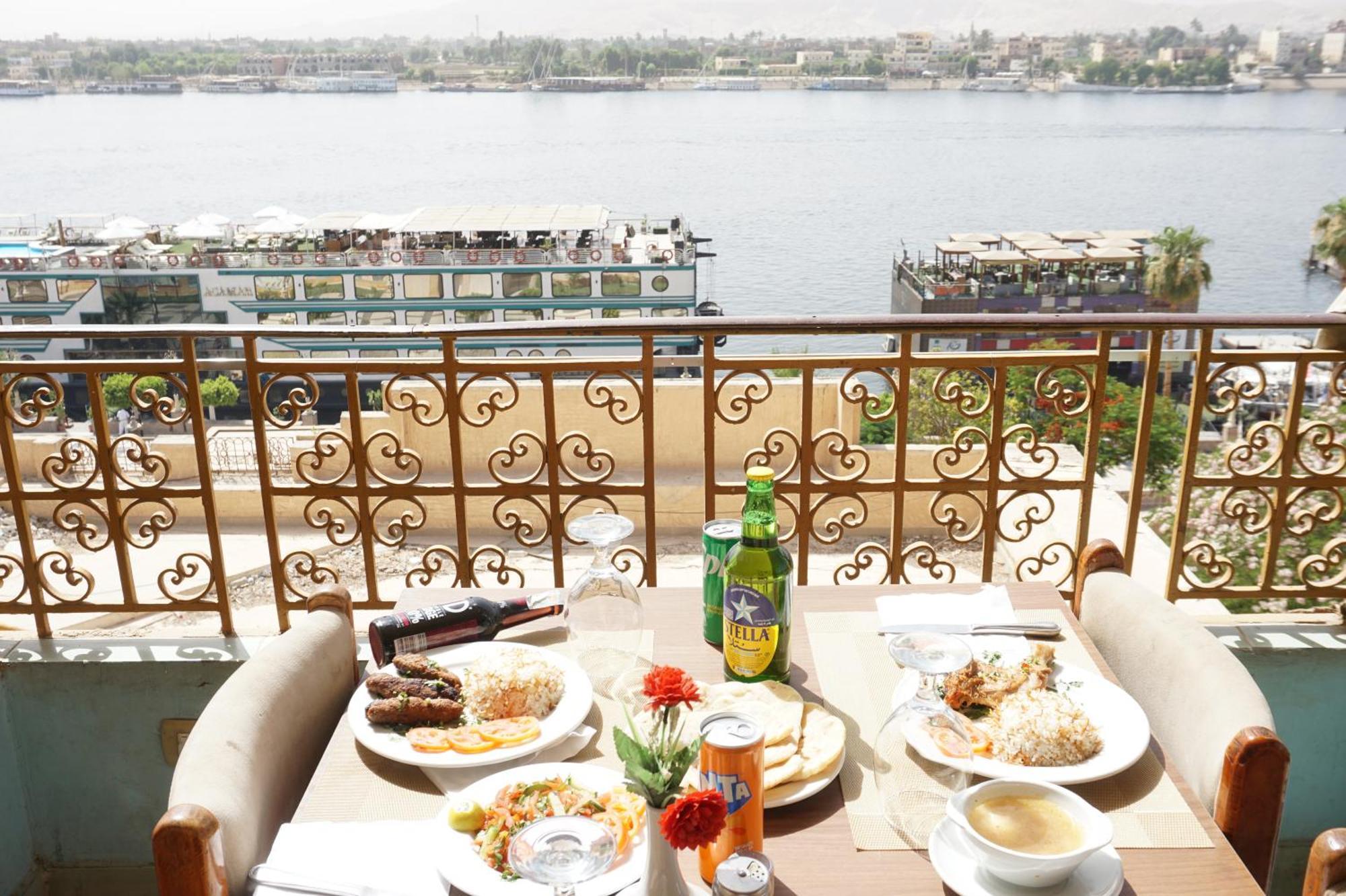 Merry Land Hotel & Roof Top Nile Restaurant Λούξορ Εξωτερικό φωτογραφία